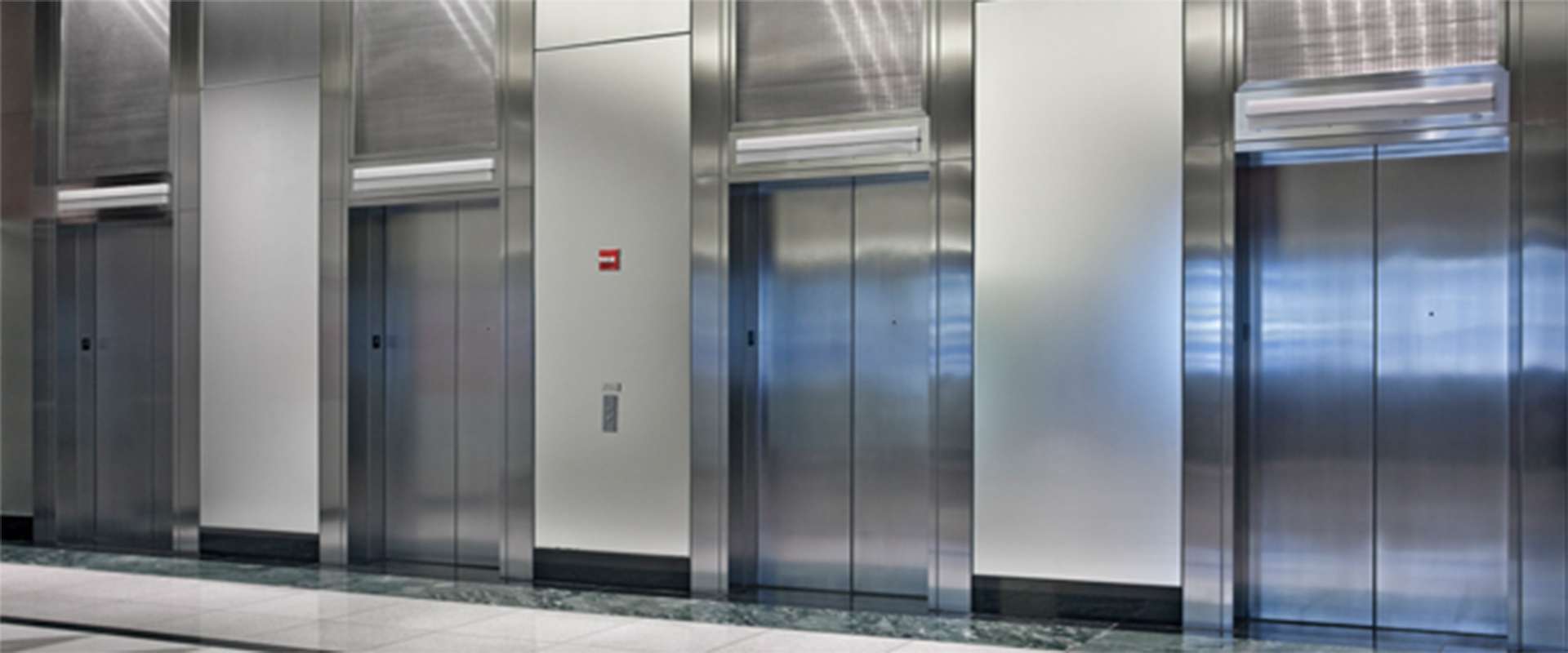 Commercial elevator